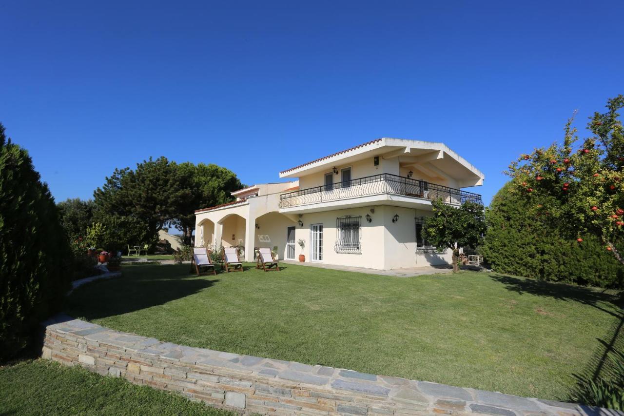 ניאה אירקליה Villa Orestis Melina מראה חיצוני תמונה
